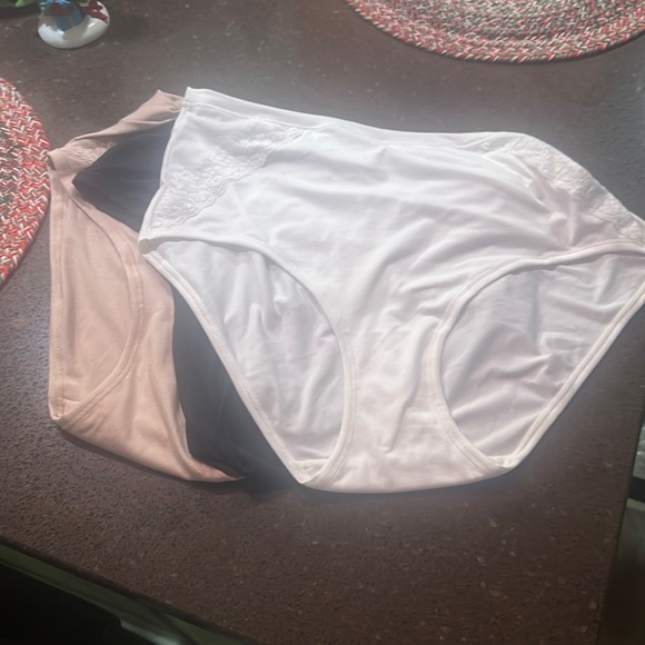 New with tags ladies underwear 3 pairs - Picture 2 of 8